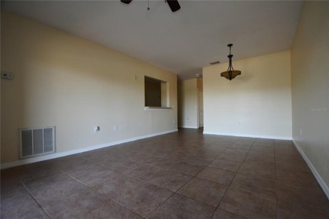 Copropriété à louer à Riverview, Floride: 3 chambres, 106.93 m2 № 2118743 - photo 16