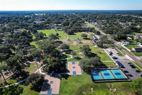 Villa ou maison à vendre à Brandon, Floride: 4 chambres, 155.52 m2 № 2416768 - photo 9