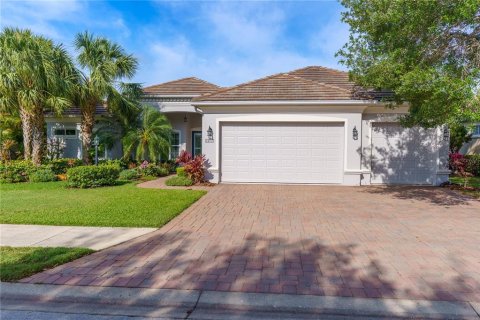 Villa ou maison à louer à Bradenton, Floride: 4 chambres, 305.56 m2 № 2214134 - photo 6