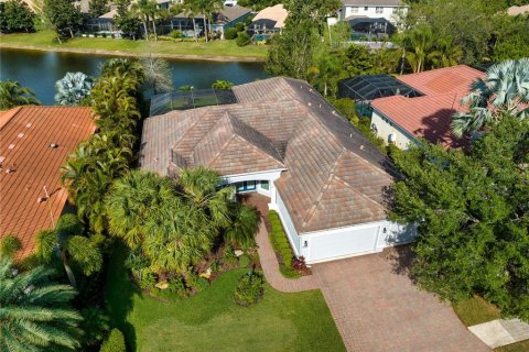 Villa ou maison à louer à Bradenton, Floride: 4 chambres, 305.56 m2 № 2214134 - photo 5
