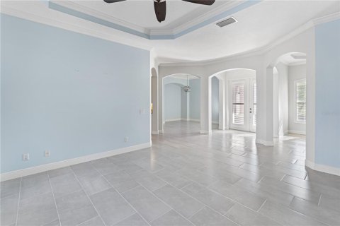 Villa ou maison à louer à Bradenton, Floride: 4 chambres, 305.56 m2 № 2214134 - photo 11