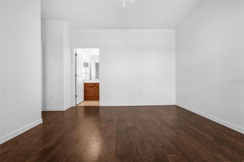 Condo in Windermere, Florida, 3 bedrooms  № 1873098 - photo 16