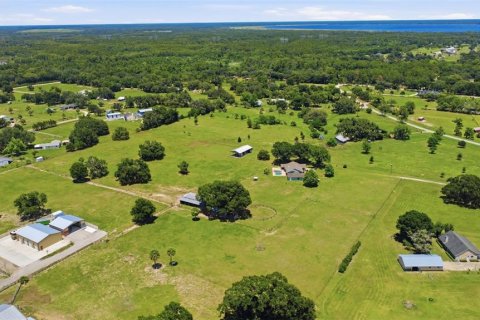 Casa en venta en Geneva, Florida, 2 dormitorios, 138.42 m2 № 2147979 - foto 30