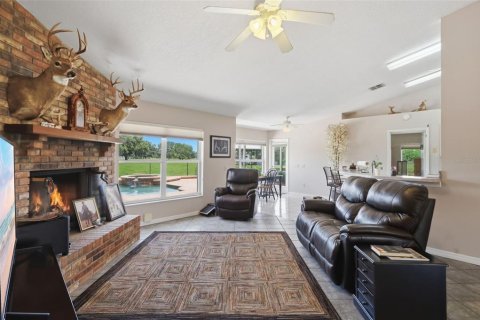 Casa en venta en Geneva, Florida, 2 dormitorios, 138.42 m2 № 2147979 - foto 7