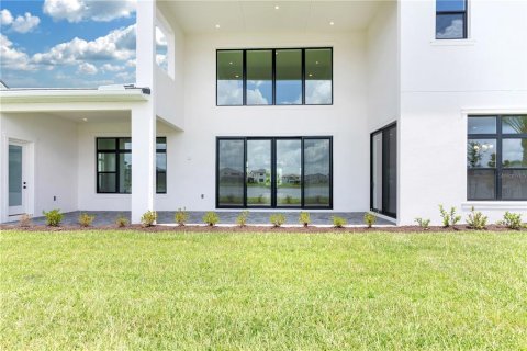 House in Orlando, Florida 5 bedrooms, 616.13 sq.m. № 1854411 - photo 25