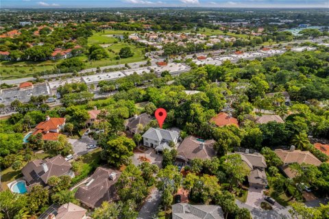 Casa en venta en Coral Springs, Florida, 4 dormitorios, 277.03 m2 № 1921881 - foto 10