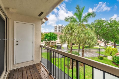 Adosado en venta en Aventura, Florida, 3 dormitorios, 141.21 m2 № 1819865 - foto 30