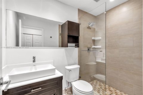Adosado en venta en Aventura, Florida, 3 dormitorios, 141.21 m2 № 1819865 - foto 23