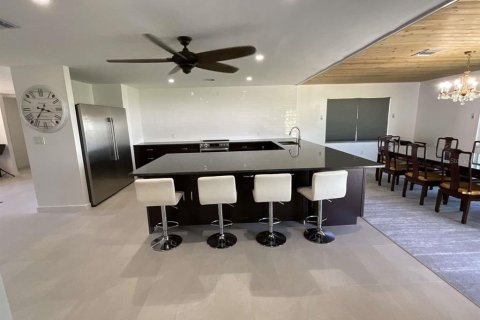 House in Frostproof, Florida 3 bedrooms, 195.09 sq.m. № 1614115 - photo 7