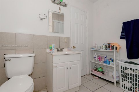 Купить виллу или дом в Майами, Флорида 2 спальни, 74.32м2, № 1955468 - фото 26