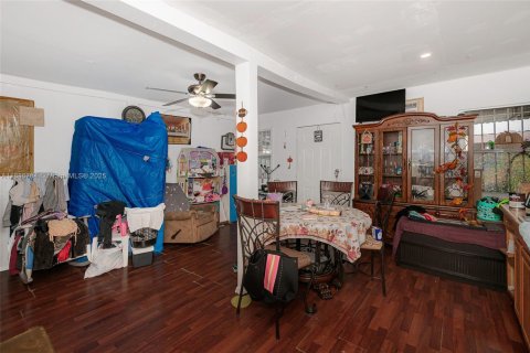 Купить виллу или дом в Майами, Флорида 2 спальни, 74.32м2, № 1955468 - фото 18