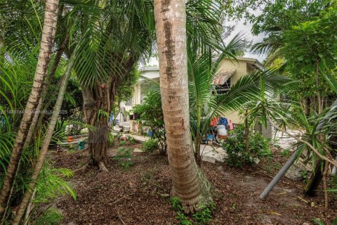 Купить виллу или дом в Майами, Флорида 2 спальни, 74.32м2, № 1955468 - фото 3