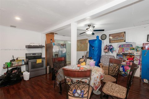 Купить виллу или дом в Майами, Флорида 2 спальни, 74.32м2, № 1955468 - фото 16
