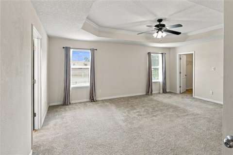 House in Orlando, Florida 4 bedrooms, 265.24 sq.m. № 2393615 - photo 28