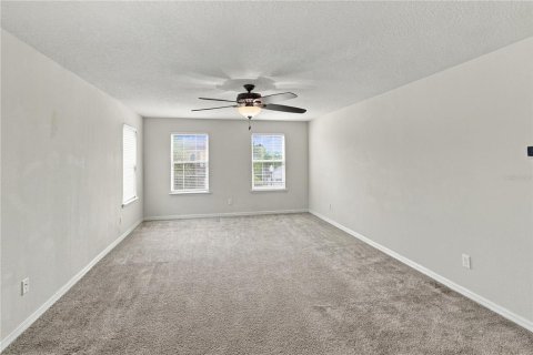 House in Orlando, Florida 4 bedrooms, 265.24 sq.m. № 2393615 - photo 22