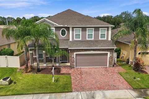 House in Orlando, Florida 4 bedrooms, 265.24 sq.m. № 2393615