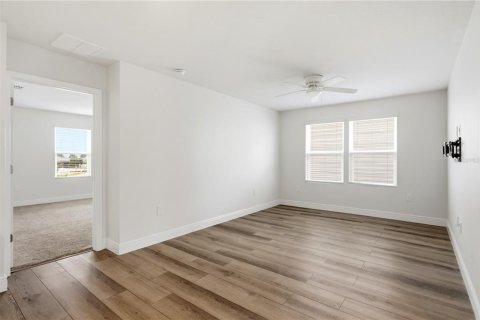 Villa ou maison à vendre à Davenport, Floride: 5 chambres, 288.55 m2 № 2304618 - photo 12