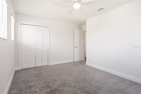 Villa ou maison à vendre à Davenport, Floride: 5 chambres, 288.55 m2 № 2304618 - photo 21