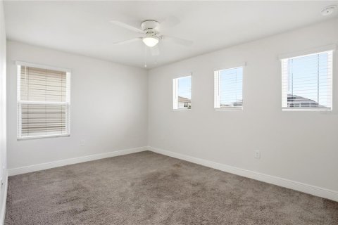 Villa ou maison à vendre à Davenport, Floride: 5 chambres, 288.55 m2 № 2304618 - photo 20