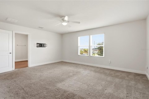 Villa ou maison à vendre à Davenport, Floride: 5 chambres, 288.55 m2 № 2304618 - photo 13