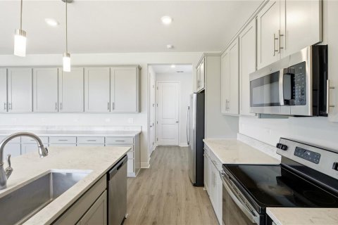 Villa ou maison à vendre à Davenport, Floride: 5 chambres, 288.55 m2 № 2304618 - photo 5