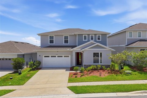 House in Davenport, Florida 5 bedrooms, 288.55 sq.m. № 2304618