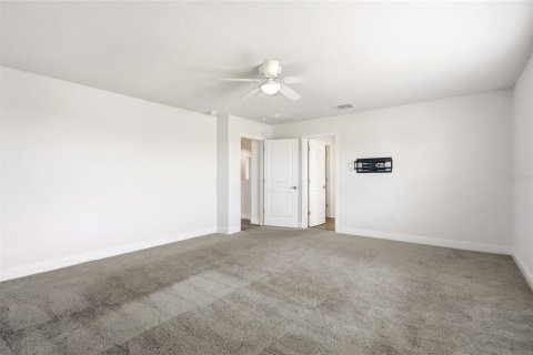 Villa ou maison à vendre à Davenport, Floride: 5 chambres, 288.55 m2 № 2304618 - photo 14