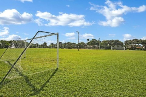 Casa en alquiler en Boca Raton, Florida, 5 dormitorios, 303.14 m2 № 1209247 - foto 1