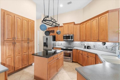 House in Oviedo, Florida 4 bedrooms, 237.74 sq.m. № 1826529 - photo 21