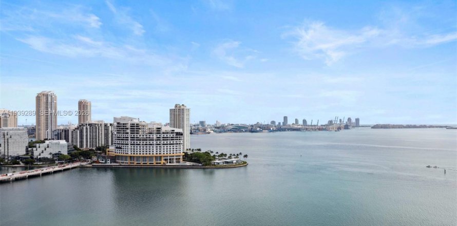 Condo in Miami, Florida, 1 bedroom  № 1997260