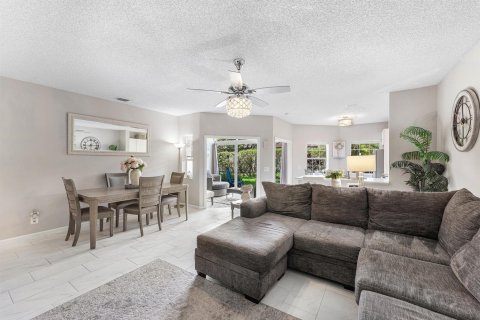 Copropriété à vendre à Boca Raton, Floride: 2 chambres, 101.26 m2 № 2374275 - photo 15
