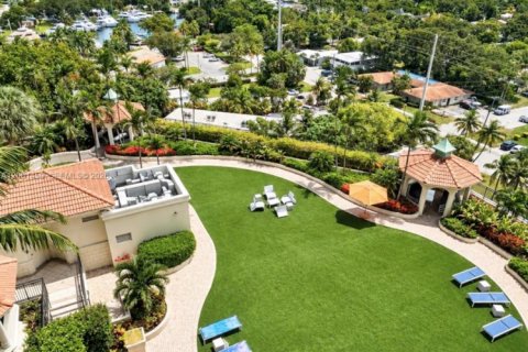 Copropriété à vendre à Fort Lauderdale, Floride: 2 chambres, 96.25 m2 № 2300676 - photo 14