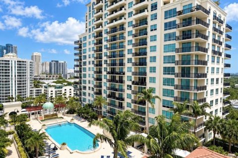 Copropriété à vendre à Fort Lauderdale, Floride: 2 chambres, 96.25 m2 № 2300676 - photo 2