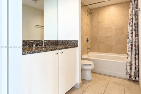 Copropriété à vendre à Fort Lauderdale, Floride: 2 chambres, 96.25 m2 № 2300676 - photo 9