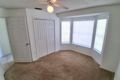 House in Orlando, Florida 3 bedrooms, 124.4 sq.m. № 2377828 - photo 13