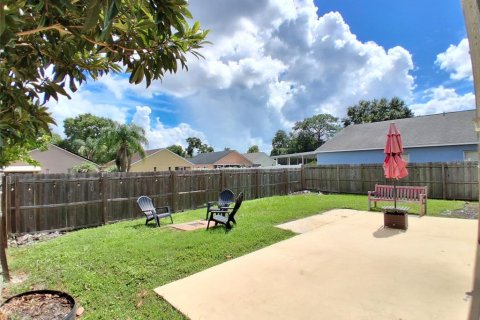 House in Orlando, Florida 3 bedrooms, 124.4 sq.m. № 2377828 - photo 25