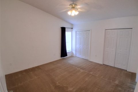 House in Orlando, Florida 3 bedrooms, 124.4 sq.m. № 2377828 - photo 20