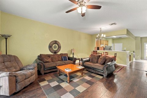 Touwnhouse à vendre à Sanford, Floride: 3 chambres, 156.73 m2 № 2418605 - photo 12