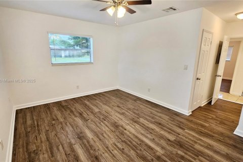 Casa en venta en Lauderhill, Florida, 3 dormitorios, 143.63 m2 № 1965250 - foto 30
