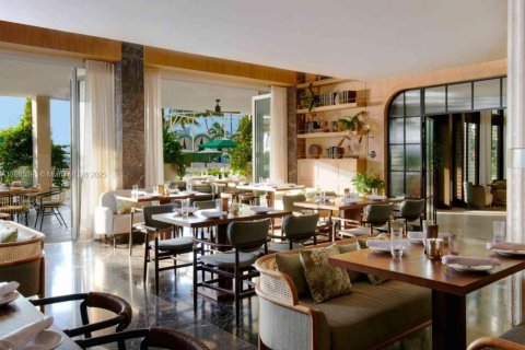 Купить кондоминиум в Майами-Бич, Флорида 1 спальня, 68.84м2, № 1956160 - фото 17