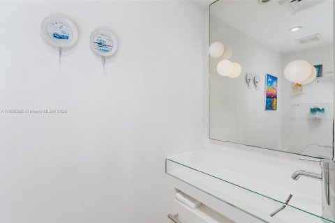 Купить кондоминиум в Майами-Бич, Флорида 1 спальня, 68.84м2, № 1956160 - фото 6