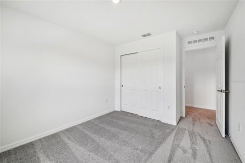 Casa en venta en Haines City, Florida, 5 dormitorios, 226.12 m2 № 1869388 - foto 26