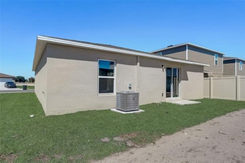 House in Sumter, Florida 3 bedrooms, 117.34 sq.m. № 1732611 - photo 26