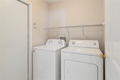 Casa en venta en Wesley Chapel, Florida, 3 dormitorios, 168.15 m2 № 2151527 - foto 10