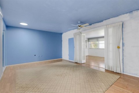 House in Sun City Center, Florida 2 bedrooms, 135.45 sq.m. № 1780500 - photo 6