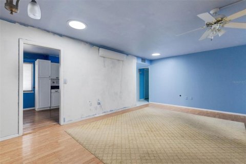 House in Sun City Center, Florida 2 bedrooms, 135.45 sq.m. № 1780500 - photo 7