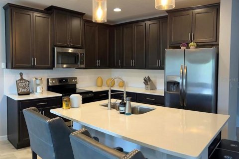 Touwnhouse à louer à Apopka, Floride: 4 chambres, 155.8 m2 № 2431052 - photo 10