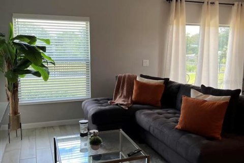Touwnhouse à louer à Apopka, Floride: 4 chambres, 155.8 m2 № 2431052 - photo 9