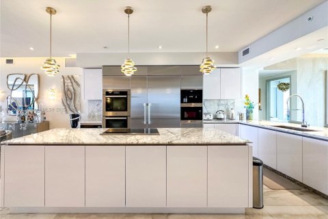 Condominio en alquiler en Aventura, Florida, 3 dormitorios, 274.62 m2 № 1868625 - foto 13