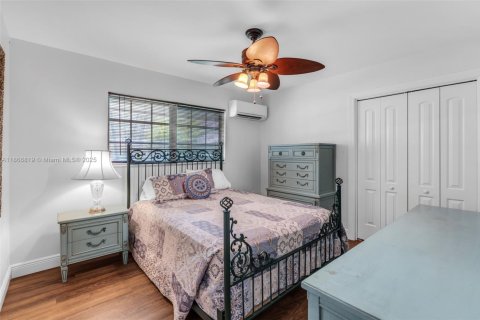 Villa ou maison à vendre à Homestead, Floride: 4 chambres, 268.21 m2 № 1979374 - photo 20